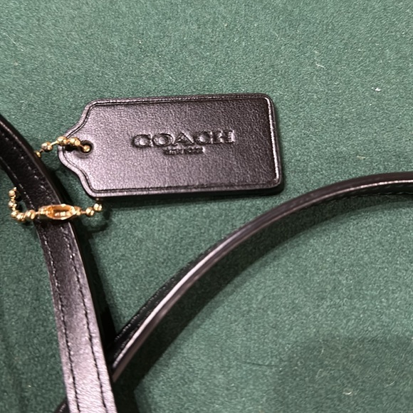 Reversible coach purse - Picture 5 of 5